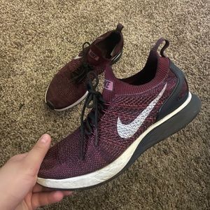 Nike flynit sneakers